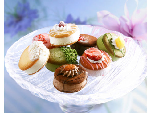 石田老舗 クレーム デ ラ クレーム ラングドシャアイス 8個 x1