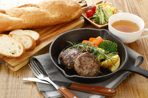 馬刺し 国産 熊本 ギフト 国産馬肉 手作り馬肉ハンバーグ 4個セット 600g  贈答 化粧箱小付き 馬肉 贈答 馬刺 純馬刺し ばさし 刺し 産直 国内 通販 名産 お土産 おつまみ 有名 イベント 喜ばれる ヘルシー